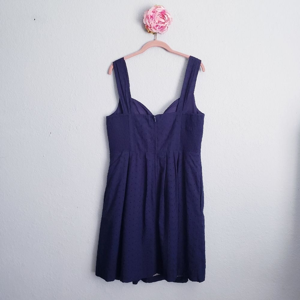 Lilly Pulitzer Cyndi Dress In Navy Blue Embroidered Fish Eyelet - Picture 10 of 11